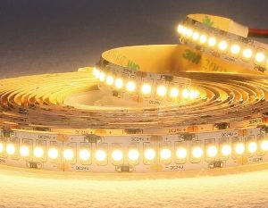 STRISCIA 5M IP20 3528 240LED/M 12V 19,2W/M 1600LM/M 3000K
