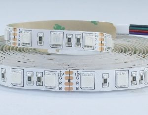 STRISCIA RGB 5M IP20 5050 60LED/M 12V 14,4W/M RGB