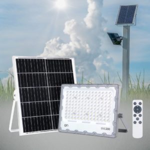 SOLAR LED PRO 200 Faro Led da Esterno 2400LM con Pannello Solare